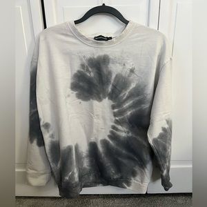 PrettyLittleThings crewneck tie dye, worn once